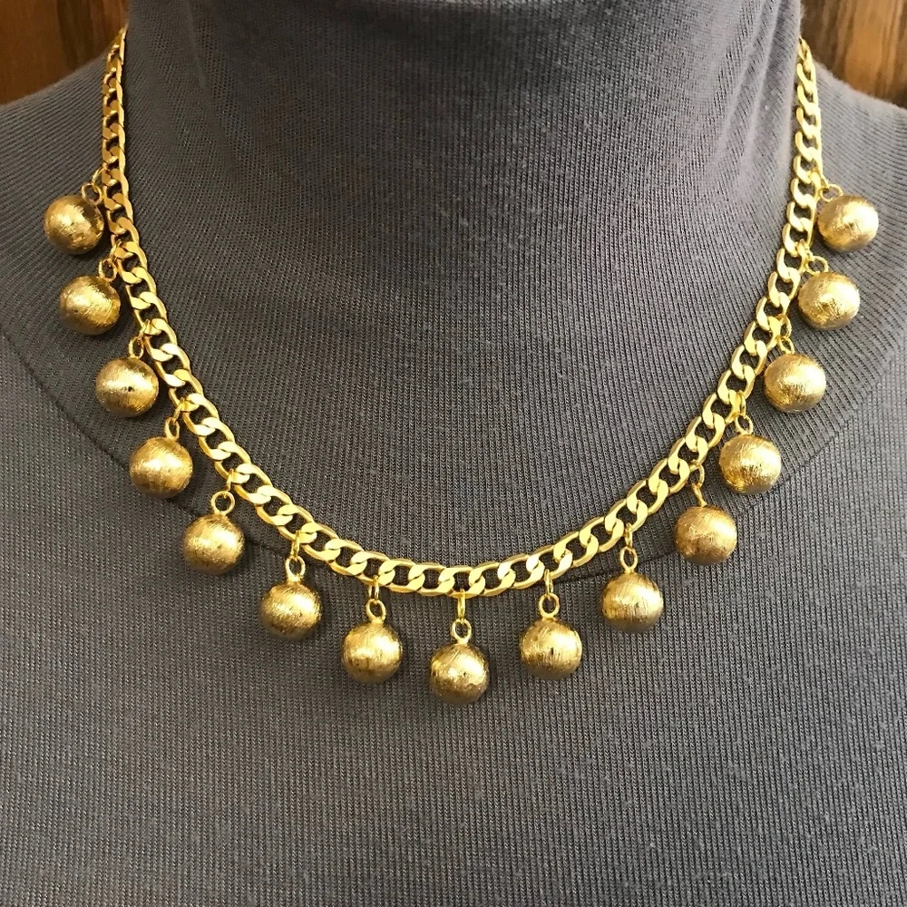 House of the Dragon Queen Alicent Targaryen Gold Necklace, Handmade Replica - Picture 4 of 14